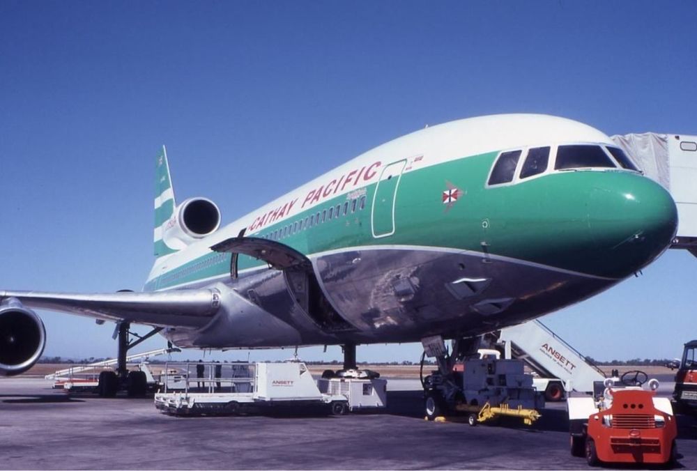 Cathay_Pacific_Lockheed_TriStar_Wheatley-1.thumb.jpeg.eeeece57d366d232926b86a4a0837c01.jpeg