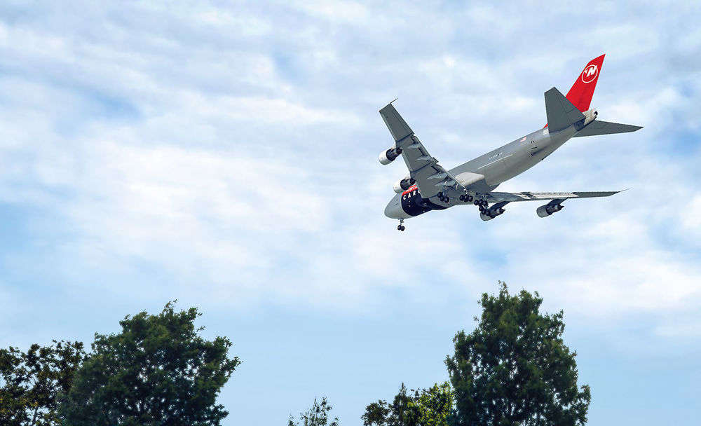 NWA KJFK Short Final.jpg